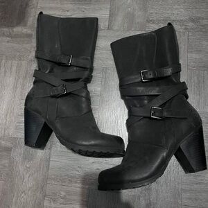 Zara Black Heeled Boots with Buckle Detail